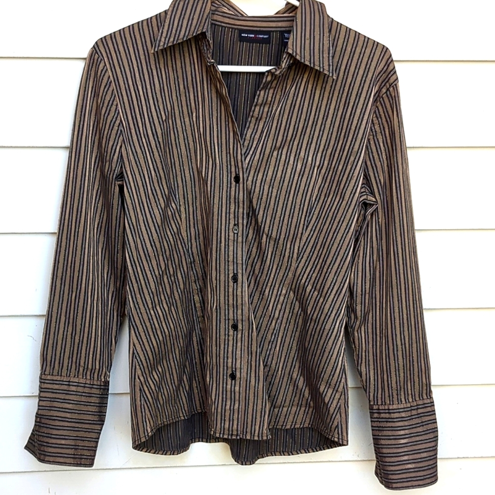 New York & Company Stretch Pinstripe Sparkle Shimmer Brown Dress Shirt L…